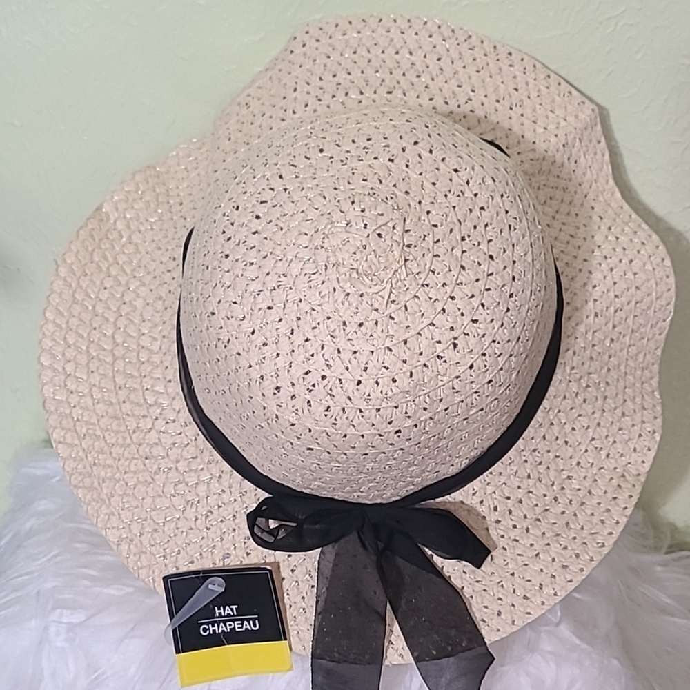 Hat Chapeau Floppy Wide Brim Straw Hat with Black Ribbon, NWT